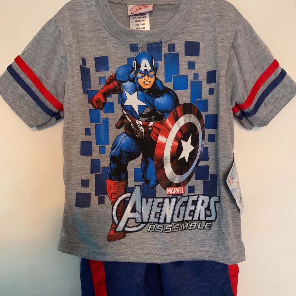 Short set 2pc Avenger Marvel (New)